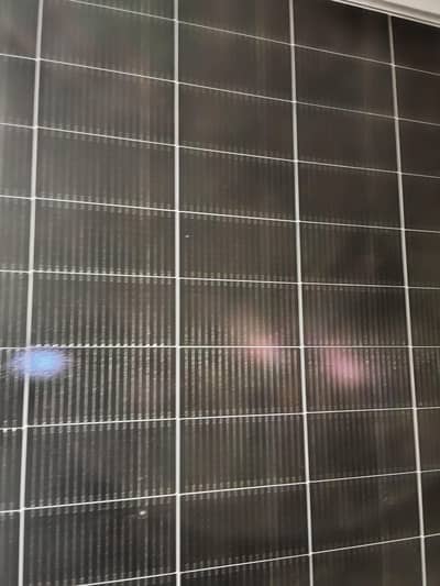 4 Solar Pannel korean 585 watt Used just 2 days
