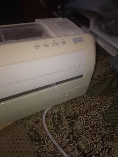 AC for sall compy picture min dikh lain