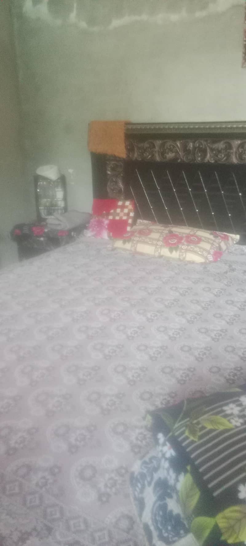 king bed 1