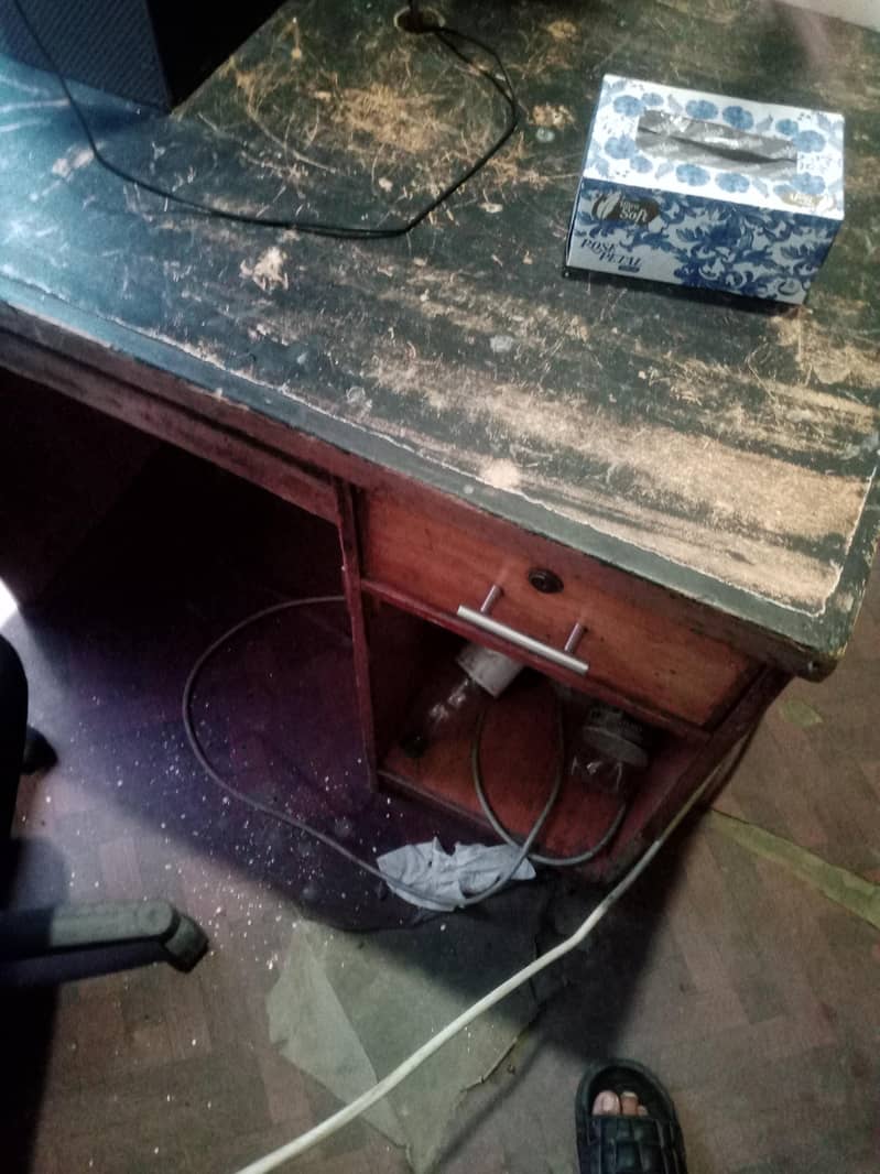 computer table's 2 set 2