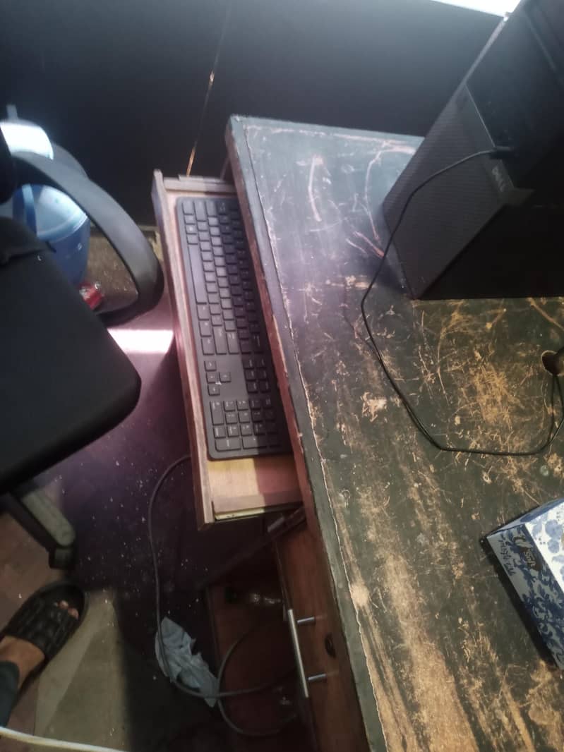 computer table's 2 set 3