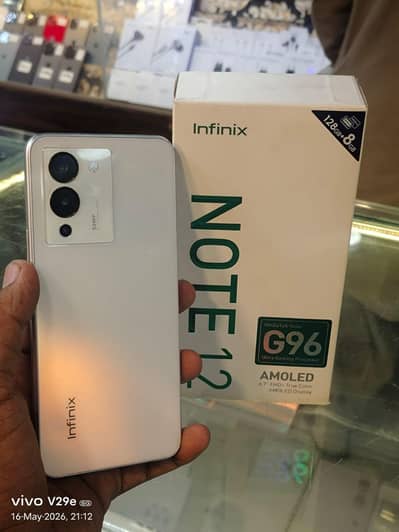 Infinix Note 12