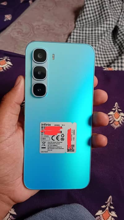 Infinix hot 60 pro (8/128) 11 month warranty