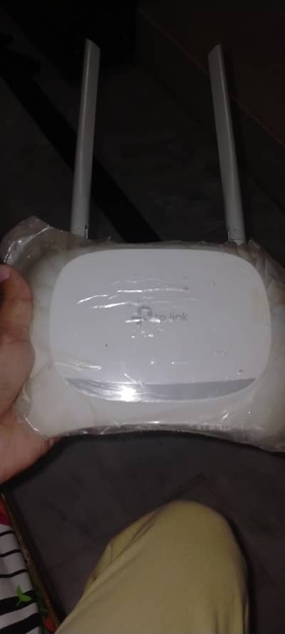 “TP-Link WiFi Router Dual Antenna”