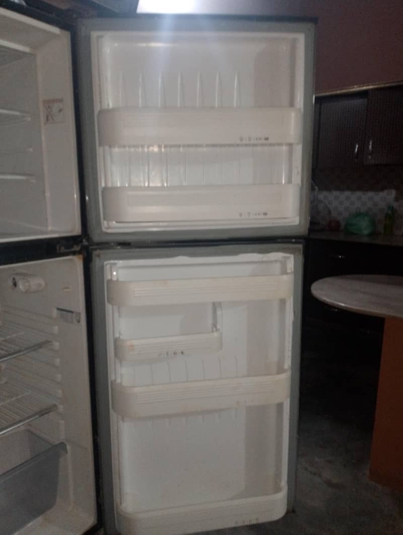 Orient Fridge for Sale - No Damage - Totally Fine - Perfect Condition 5