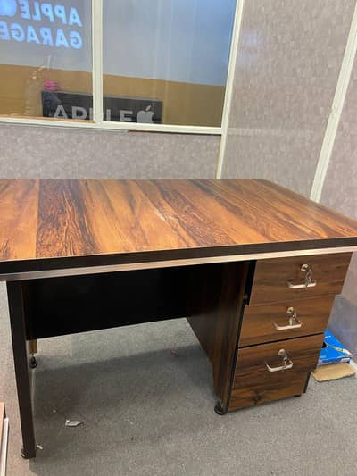 new Office Table