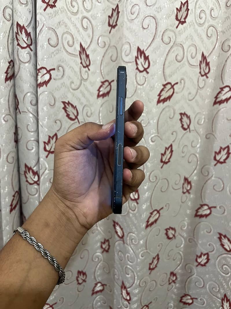 iphone 12 2