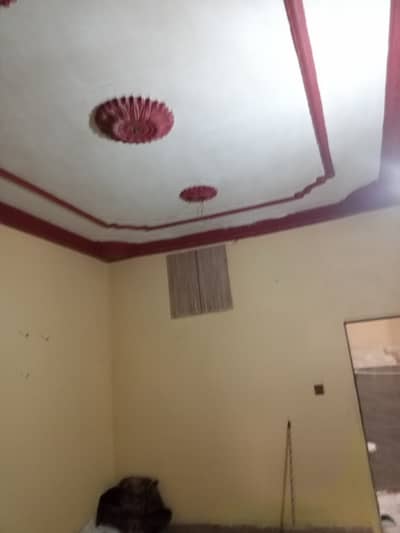Ground floor portion for rent near crossing Korangi