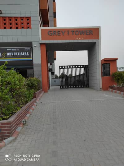 5 rooms apartment size 1401 sq feet grey noor tower scheme 33 karachi