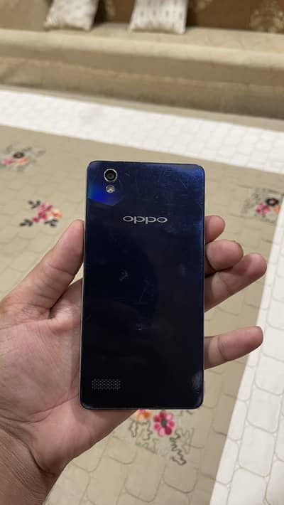 Oppo A51f for sale ( best for hotspot)