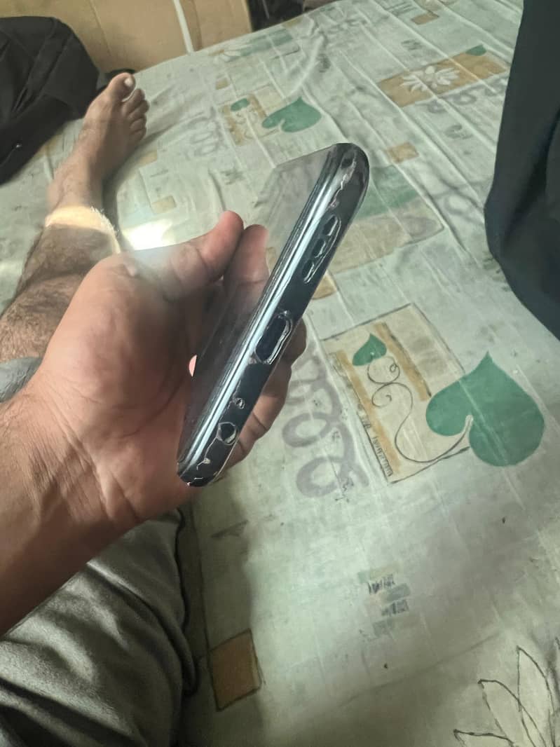 REDMI NOTE 10 4