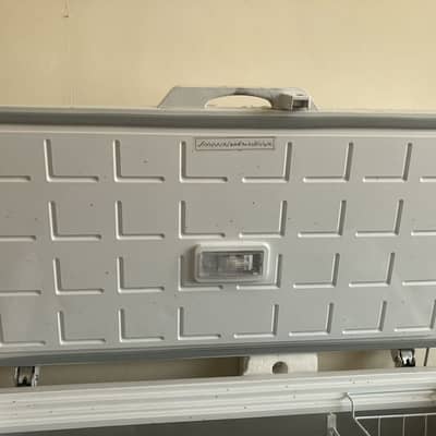 New 10/10 Refrigerator Urgent Sale