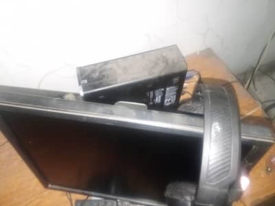 HP Desktop  Core i3 8th Gen, 4GB RAM DDR4, 128GB SSD,READ DESCRIPTION