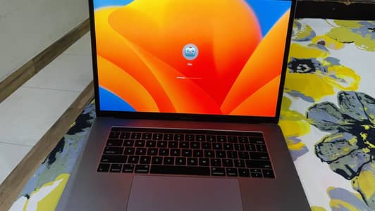 16 inch Macbook pro 2017 for sale - Touchbar