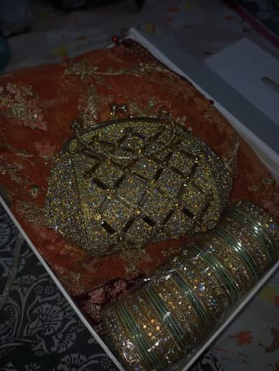 walkeaze bridal clutch