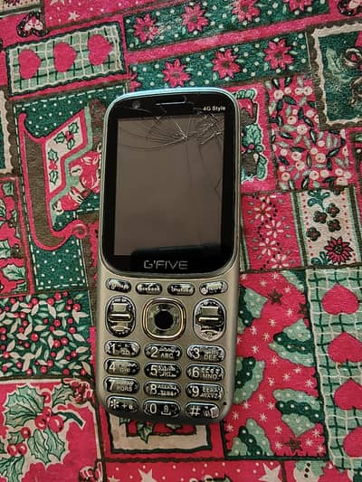 G Five 10 by 9