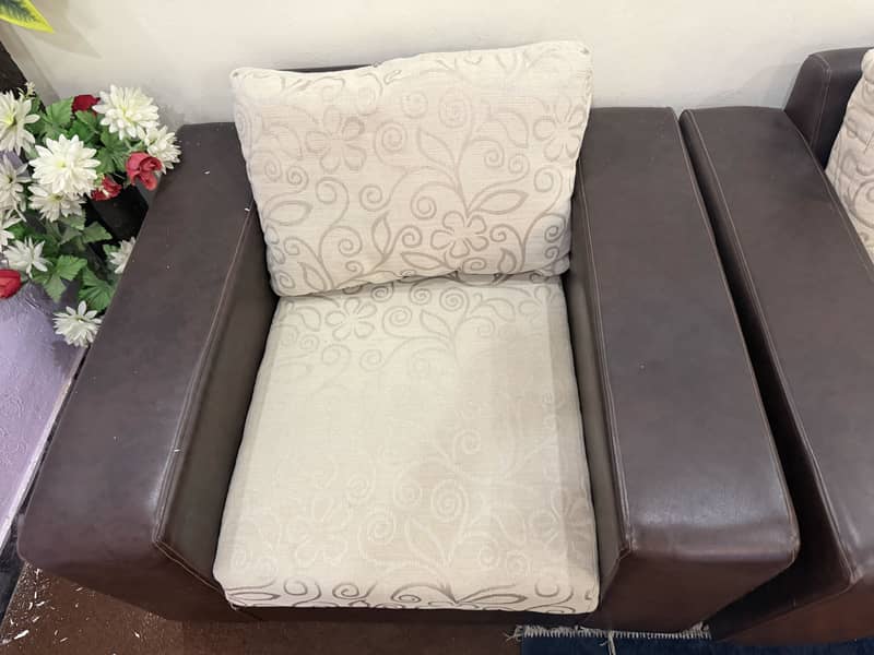 7 Seater Sofa 4