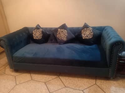 5 setar sofa for sale
