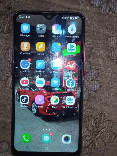 vivo mobile chalne mein acha hai aur panel tota hai