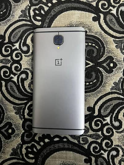 One Plus 3T