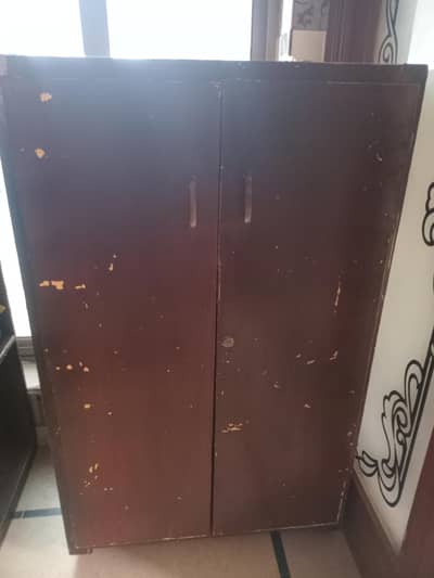 kids wardrobe