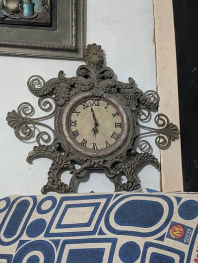 Room clock is so beautiful 