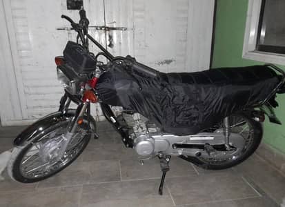 Honda 125 red colour  2024 model