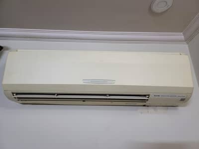 Mitsubishi 1.5 ton AC