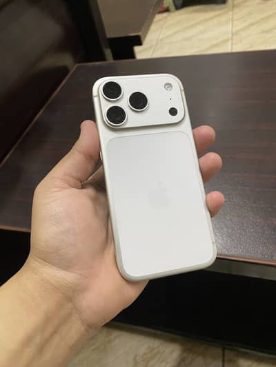 iPhone 17 Pro JV