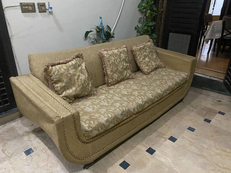 3 Seater Comfortable Sofas (Quantity 02) 0
