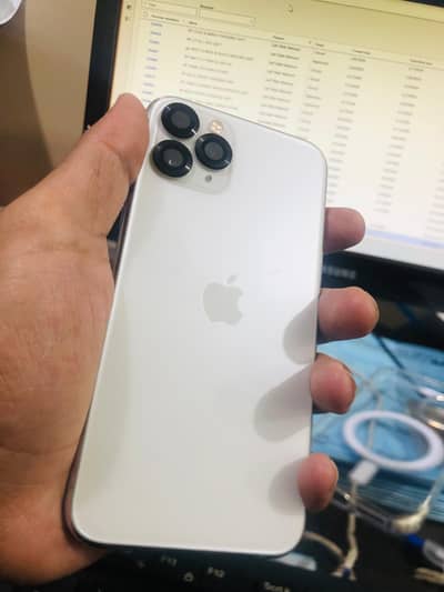 Iphone 11 pro PTA Approved