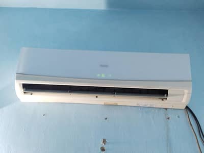 1.5 ton hair ac