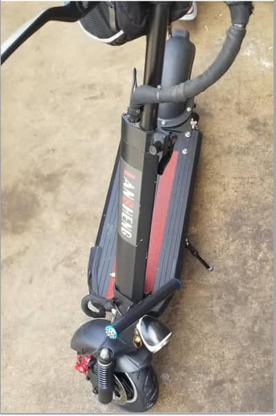 Electric Standing Scooty