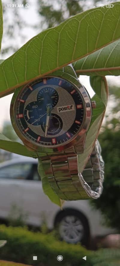 Silver-toned men's chronograph wristwatch