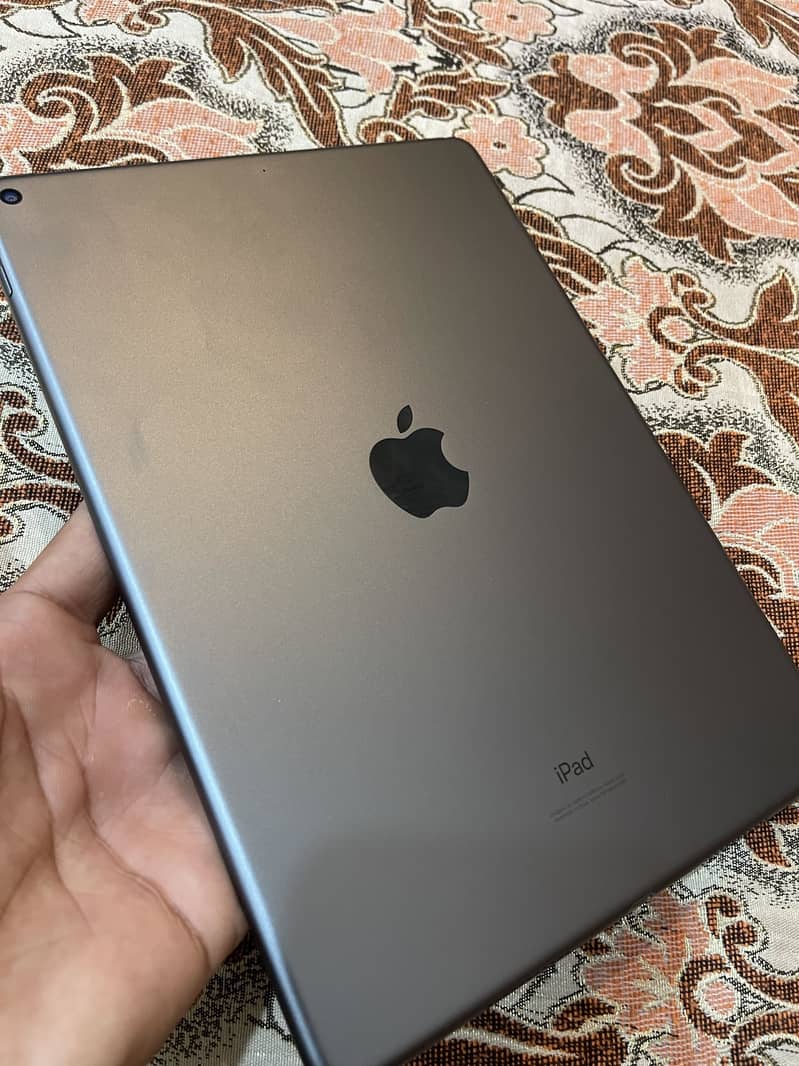 Ipad Air(3rd Generation) 4