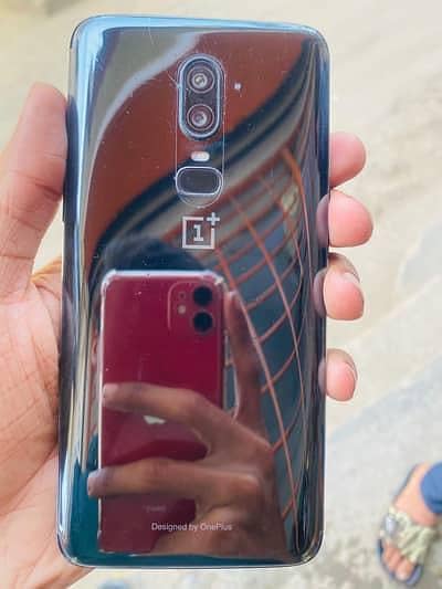 OnePlus 6 rem 6 64 hai good battery health hai
