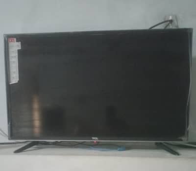 Tcl Led 32 inch (broken panel)