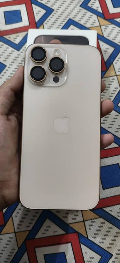 iphone 16 pro Max 10/10 condition factory unlock