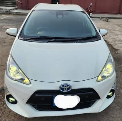 Toyota Aqua 2015