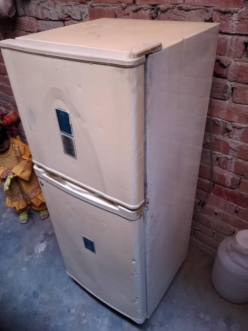 fridge 0