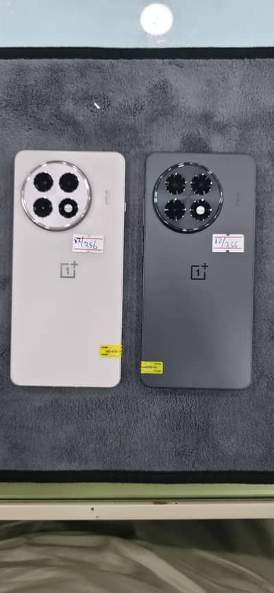 Oneplus 13r Ace 5 / 12GB-256GB / Non-PTA / Water Pack /10/10 Condition