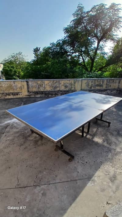 Foldable Table Tennis Table
