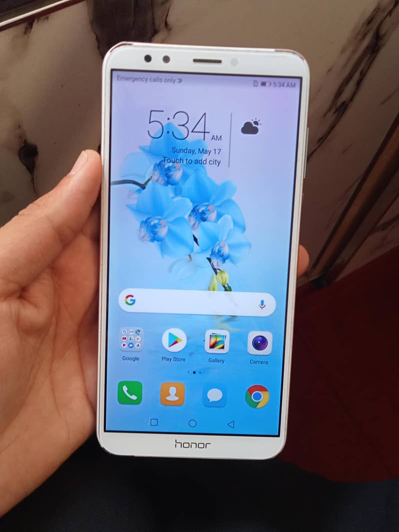 Honor 7c 1