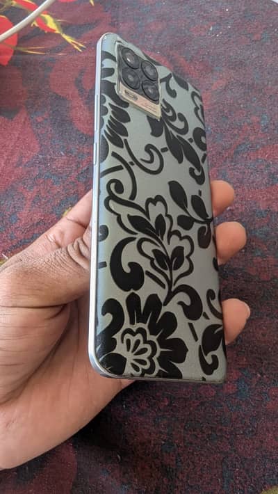 Realme 8