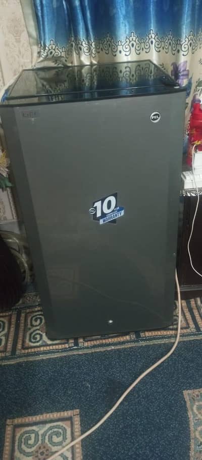 PEL MINI FRIDGE