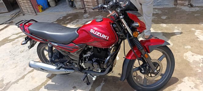 Suzuki GR150 For Sale . Brand New Condition. .
