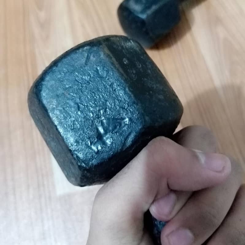 dumbbell 2