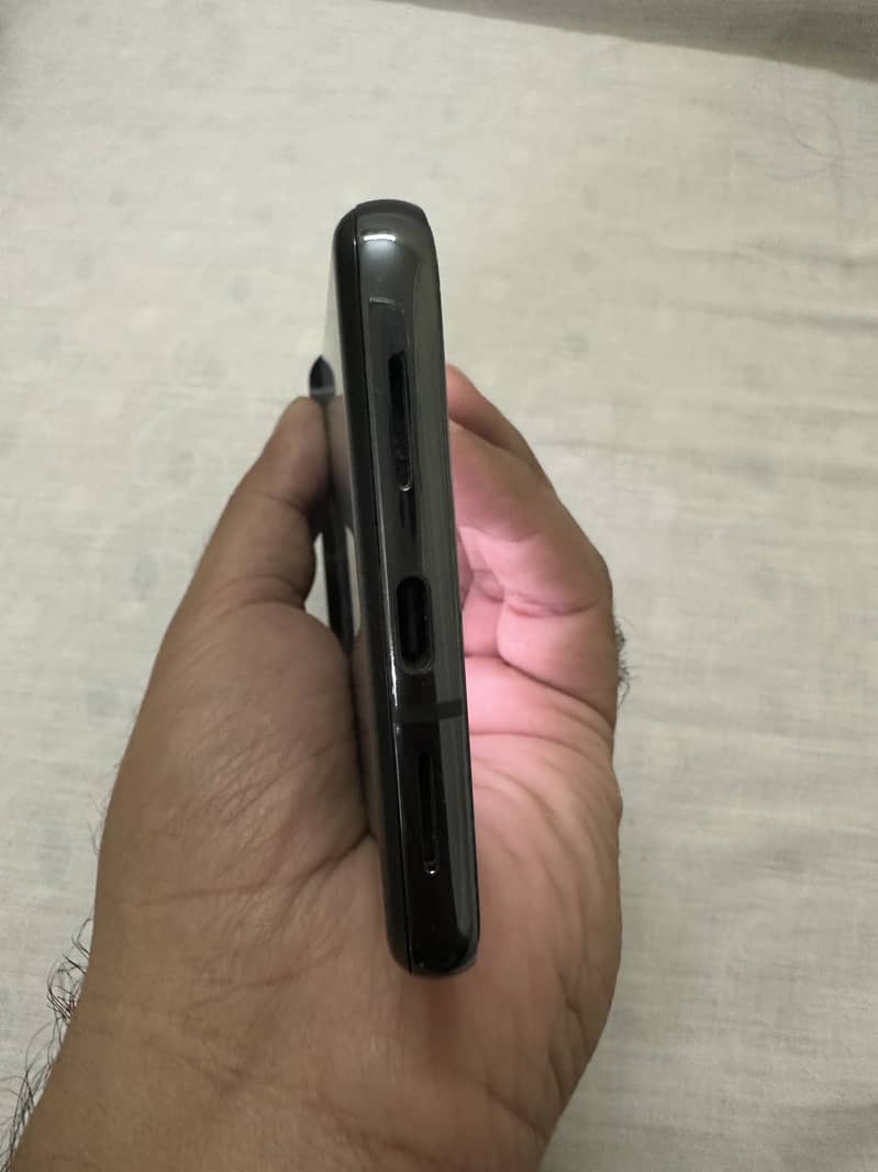 Google pixel 8 pro 6