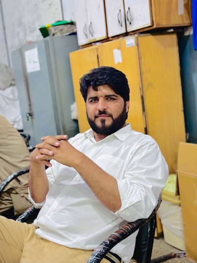 Naveed Khan
