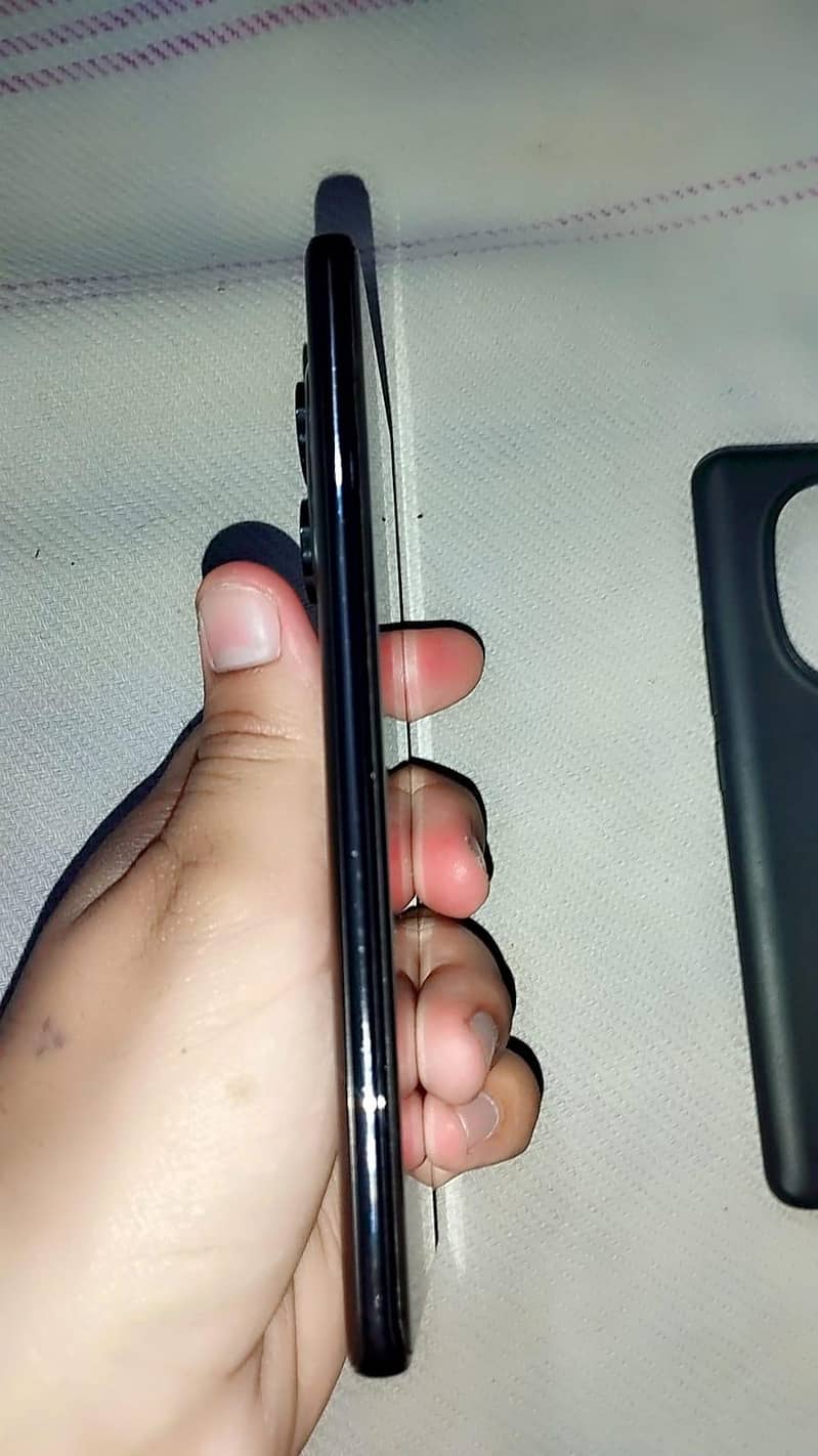 Redmi Note 14 pro 5